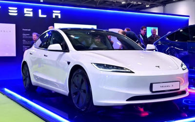 Tesla enters Saudi Arabia as EV adoption lags
